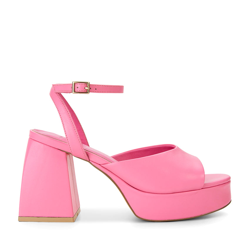 LMS-PINKHEELS-1.jpg