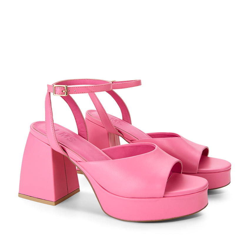 LMS-PINKHEELS-2.jpg